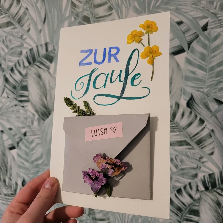 Handgelettertes „Zur Taufe